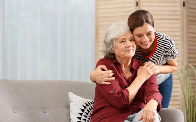 Ejemplo de si el Alzheimer es hereditario de madres a hijas. 